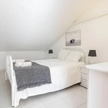 Apartment 2br Near *